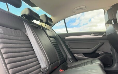 Volkswagen Passat B8 рестайлинг, 2015 год, 1 697 000 рублей, 4 фотография