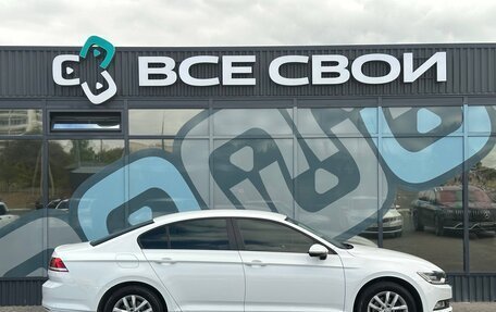 Volkswagen Passat B8 рестайлинг, 2015 год, 1 697 000 рублей, 8 фотография