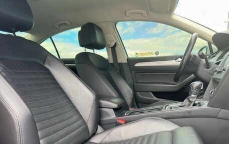 Volkswagen Passat B8 рестайлинг, 2015 год, 1 697 000 рублей, 7 фотография