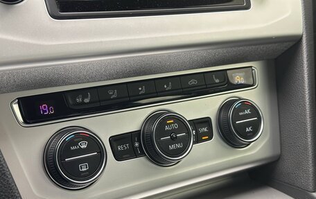 Volkswagen Passat B8 рестайлинг, 2015 год, 1 697 000 рублей, 19 фотография