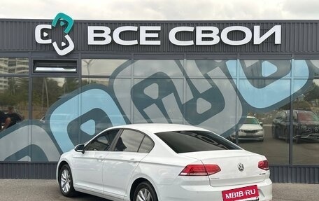 Volkswagen Passat B8 рестайлинг, 2015 год, 1 697 000 рублей, 3 фотография