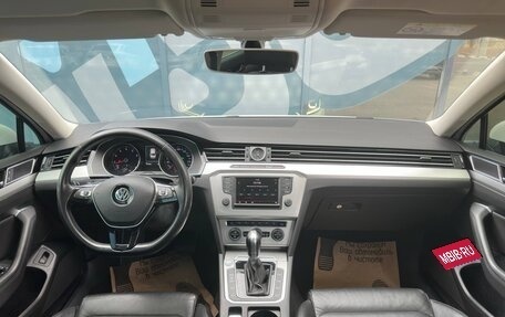 Volkswagen Passat B8 рестайлинг, 2015 год, 1 697 000 рублей, 2 фотография