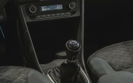 Volkswagen Polo VI (EU Market), 2019 год, 990 000 рублей, 15 фотография