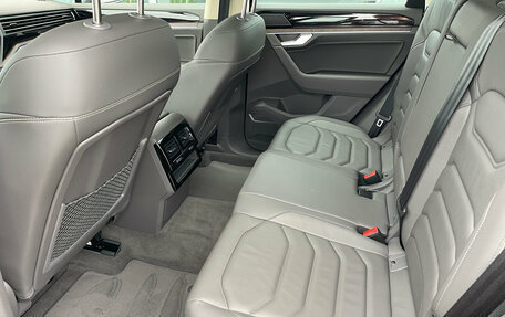 Volkswagen Touareg III, 2025 год, 7 000 000 рублей, 15 фотография