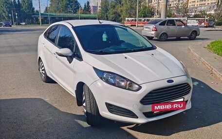 Ford Fiesta, 2016 год, 730 000 рублей, 3 фотография