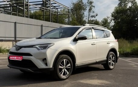 Toyota RAV4, 2016 год, 2 100 000 рублей, 1 фотография