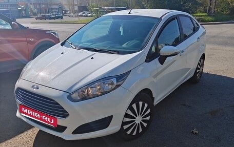 Ford Fiesta, 2016 год, 730 000 рублей, 2 фотография