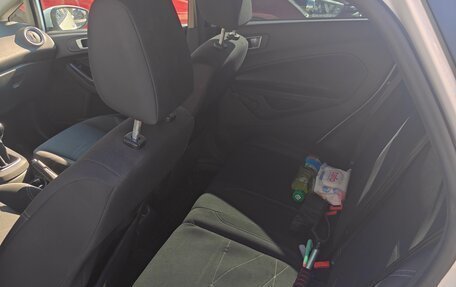 Ford Fiesta, 2016 год, 730 000 рублей, 9 фотография
