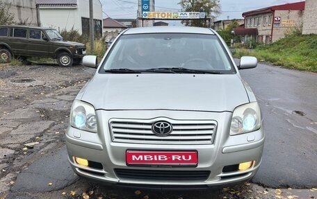 Toyota Avensis III рестайлинг, 2006 год, 570 000 рублей, 1 фотография