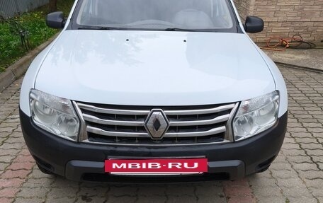 Renault Duster I рестайлинг, 2013 год, 630 000 рублей, 2 фотография