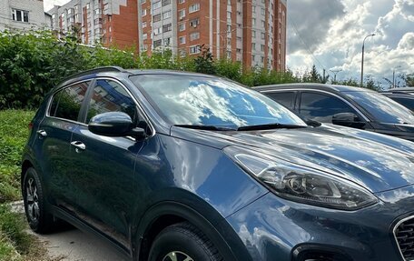 KIA Sportage IV рестайлинг, 2020 год, 1 750 000 рублей, 3 фотография