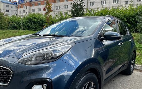 KIA Sportage IV рестайлинг, 2020 год, 1 750 000 рублей, 2 фотография