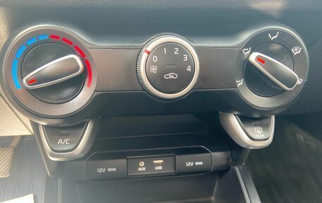 KIA Rio IV, 2017 год, 1 230 000 рублей, 13 фотография