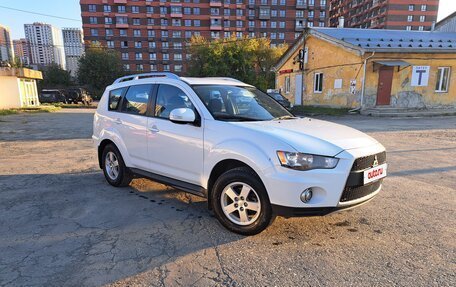 Mitsubishi Outlander III рестайлинг 3, 2010 год, 1 100 000 рублей, 8 фотография