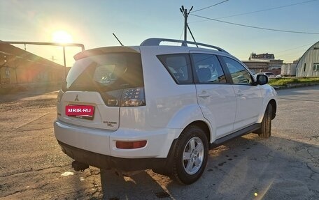 Mitsubishi Outlander III рестайлинг 3, 2010 год, 1 100 000 рублей, 6 фотография