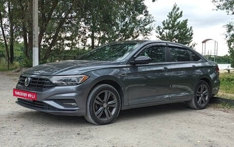 Volkswagen Jetta VII, 2018 год, 1 550 000 рублей, 2 фотография