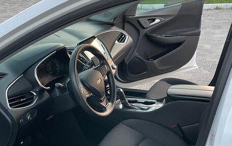 Chevrolet Malibu IX, 2019 год, 1 290 000 рублей, 7 фотография