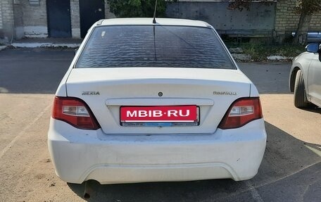 Daewoo Nexia I рестайлинг, 2010 год, 130 000 рублей, 4 фотография