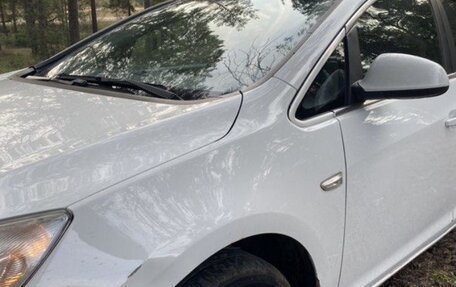 Opel Astra J, 2012 год, 575 000 рублей, 1 фотография