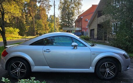 Audi TT, 2002 год, 900 000 рублей, 7 фотография