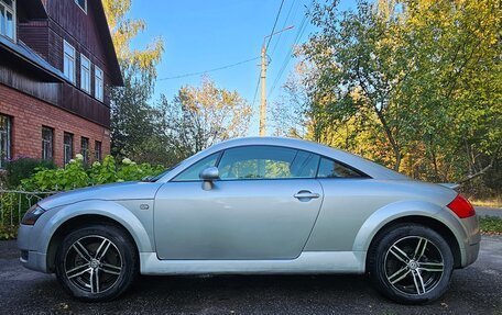 Audi TT, 2002 год, 900 000 рублей, 8 фотография