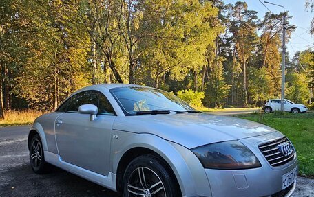 Audi TT, 2002 год, 900 000 рублей, 15 фотография