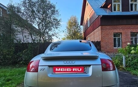 Audi TT, 2002 год, 900 000 рублей, 10 фотография