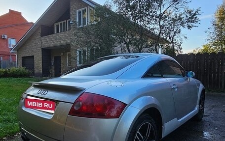 Audi TT, 2002 год, 900 000 рублей, 11 фотография