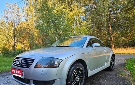 Audi TT, 2002 год, 900 000 рублей, 14 фотография