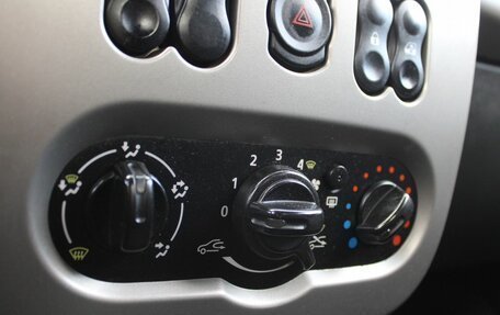 Renault Sandero I, 2013 год, 379 000 рублей, 7 фотография