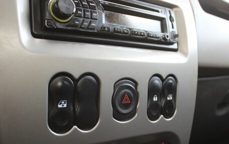 Renault Sandero I, 2013 год, 379 000 рублей, 6 фотография