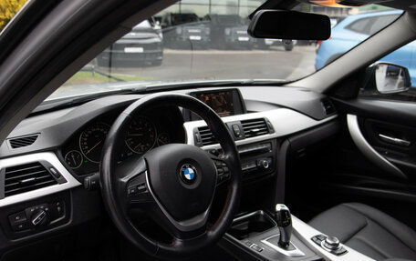 BMW 3 серия, 2013 год, 1 678 000 рублей, 10 фотография