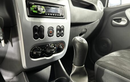 Renault Sandero I, 2012 год, 570 000 рублей, 19 фотография