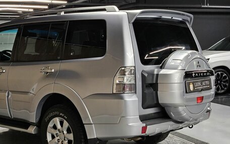 Mitsubishi Pajero IV, 2010 год, 1 750 000 рублей, 5 фотография