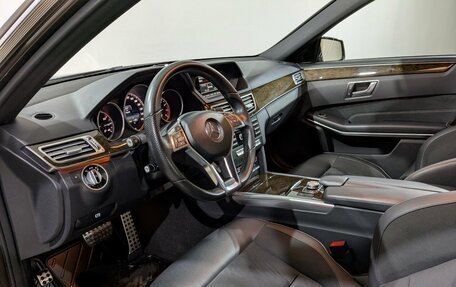 Mercedes-Benz E-Класс, 2015 год, 2 710 000 рублей, 25 фотография