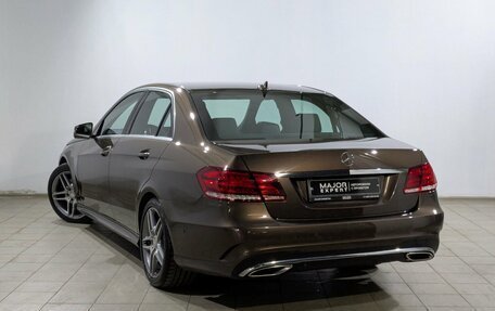 Mercedes-Benz E-Класс, 2015 год, 2 710 000 рублей, 26 фотография