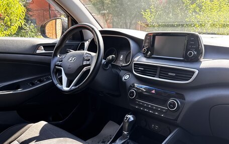 Hyundai Tucson III, 2018 год, 2 140 000 рублей, 5 фотография