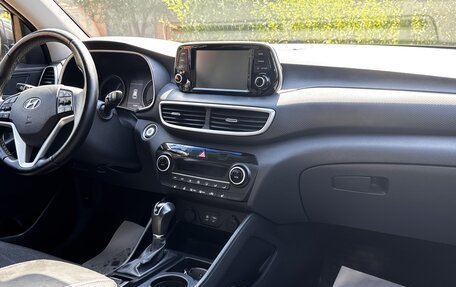 Hyundai Tucson III, 2018 год, 2 140 000 рублей, 6 фотография