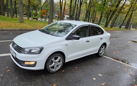 Volkswagen Polo VI (EU Market), 2016 год, 1 100 000 рублей, 2 фотография