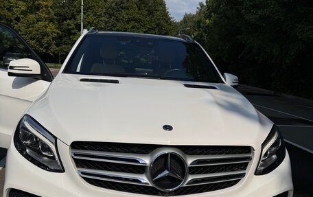 Mercedes-Benz GLE, 2017 год, 4 000 000 рублей, 7 фотография