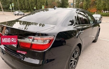 Toyota Camry, 2017 год, 2 290 000 рублей, 5 фотография