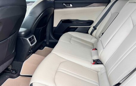 KIA K5, 2020 год, 2 347 000 рублей, 16 фотография