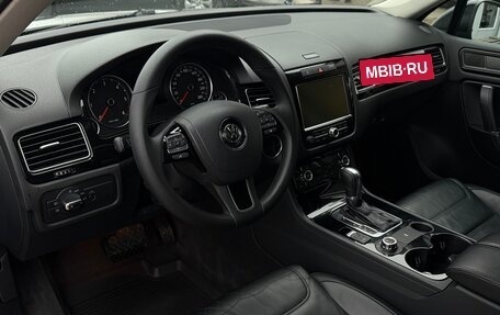 Volkswagen Touareg III, 2011 год, 2 150 000 рублей, 11 фотография