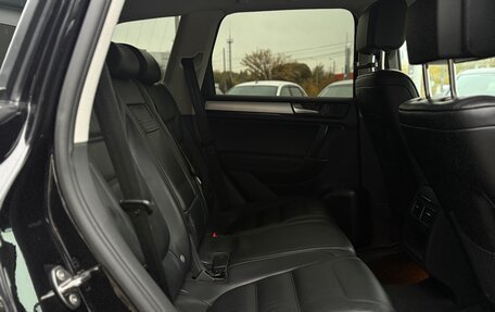 Volkswagen Touareg III, 2011 год, 2 150 000 рублей, 14 фотография