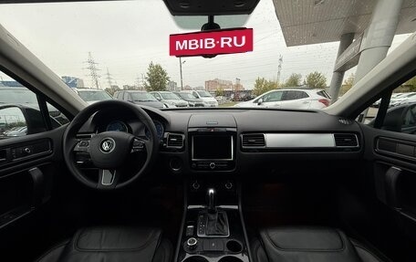 Volkswagen Touareg III, 2011 год, 2 150 000 рублей, 10 фотография