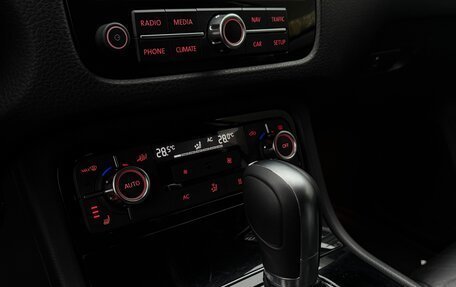 Volkswagen Touareg III, 2011 год, 2 150 000 рублей, 21 фотография