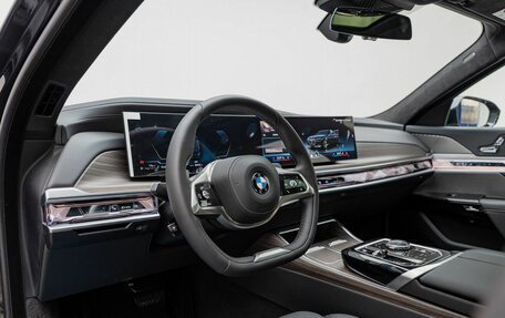 BMW 7 серия, 2025 год, 14 490 000 рублей, 13 фотография