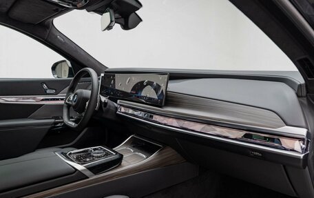 BMW 7 серия, 2025 год, 14 490 000 рублей, 25 фотография