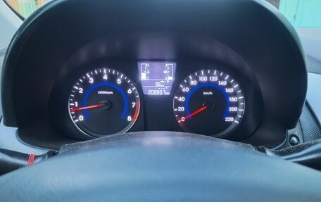 Hyundai Solaris II рестайлинг, 2014 год, 580 000 рублей, 12 фотография