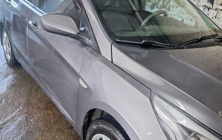 Hyundai Solaris II рестайлинг, 2014 год, 580 000 рублей, 8 фотография